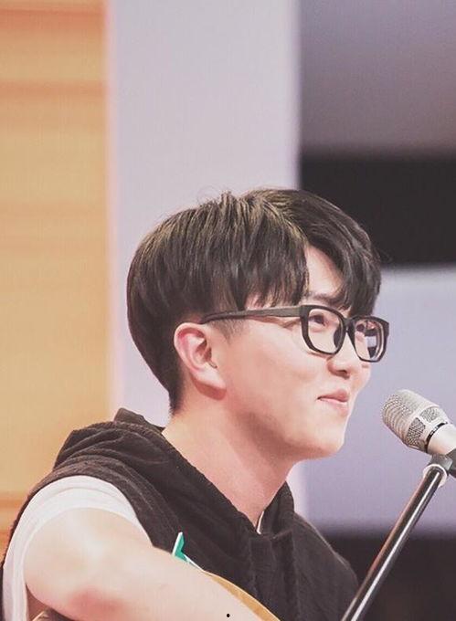 娱乐圈爆料直播宋亚轩,娱乐圈爆料引发热议